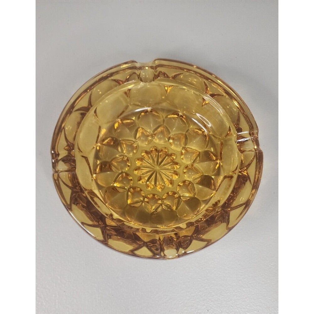 Vintage Amber honey glass amber hocking fairfield starburst pattern ashtray 6"